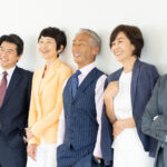 生理痛で仕事中に悩む女性と職場の理解